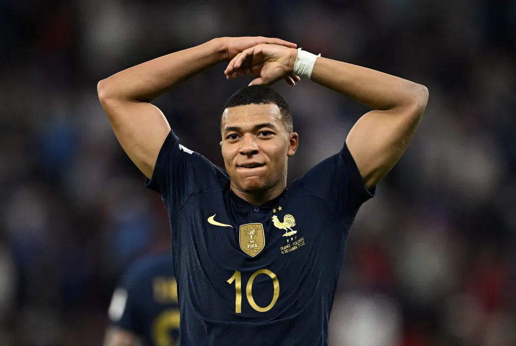 Mbappé lamenta derrota da França para a Espanha na semifinal da Eurocopa ?- Foto: Getty Images