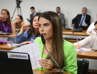 Comissão aprova projeto de Yandra Moura para incentivar contratação de mães atípicas com benefícios fiscais