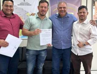 Prefeitura de Canindé firma parceria com EMDAGRO para fortalecer o setor agropecuário