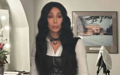 Cher revela nome verdadeiro em livro sobre sua vida