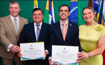 Júnior Tourinho e vereadores eleitos de Capela são diplomados em cerimônia concorrida