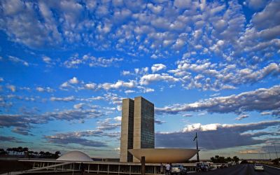 Deputados e senadores elegem presidentes e mesas diretoras no sábado