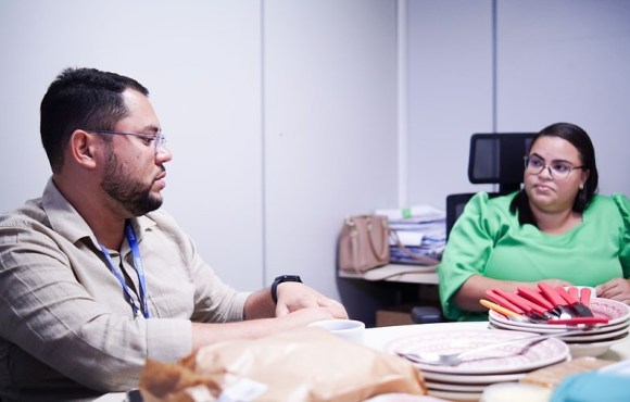 Secretário de Canindé participa de reunião com superintendente de Juventude do Estado